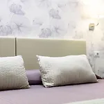 Diaz Aparthotel 4*