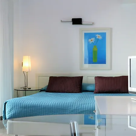 Diaz Apart Otel Como