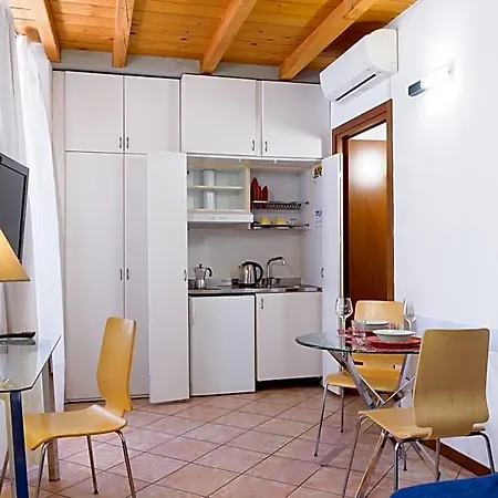 Apartmanhotel Diaz Como