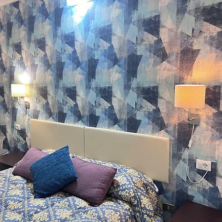 Diaz Apartmanhotel 4*