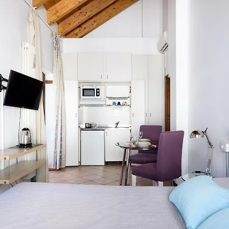 Aparthotel Diaz Como