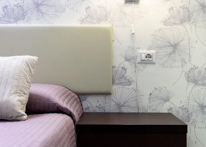 Aparthotel Diaz Como