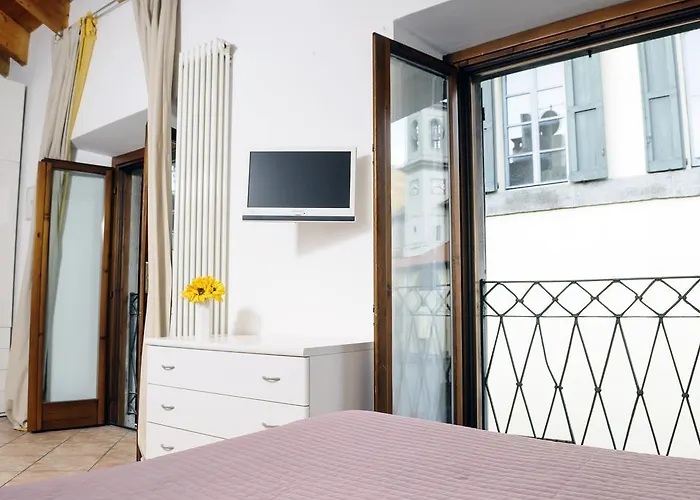 Aparthotel Diaz Como