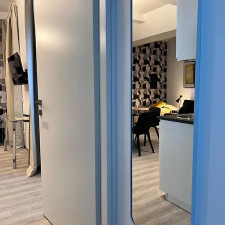 Diaz Aparthotel Como